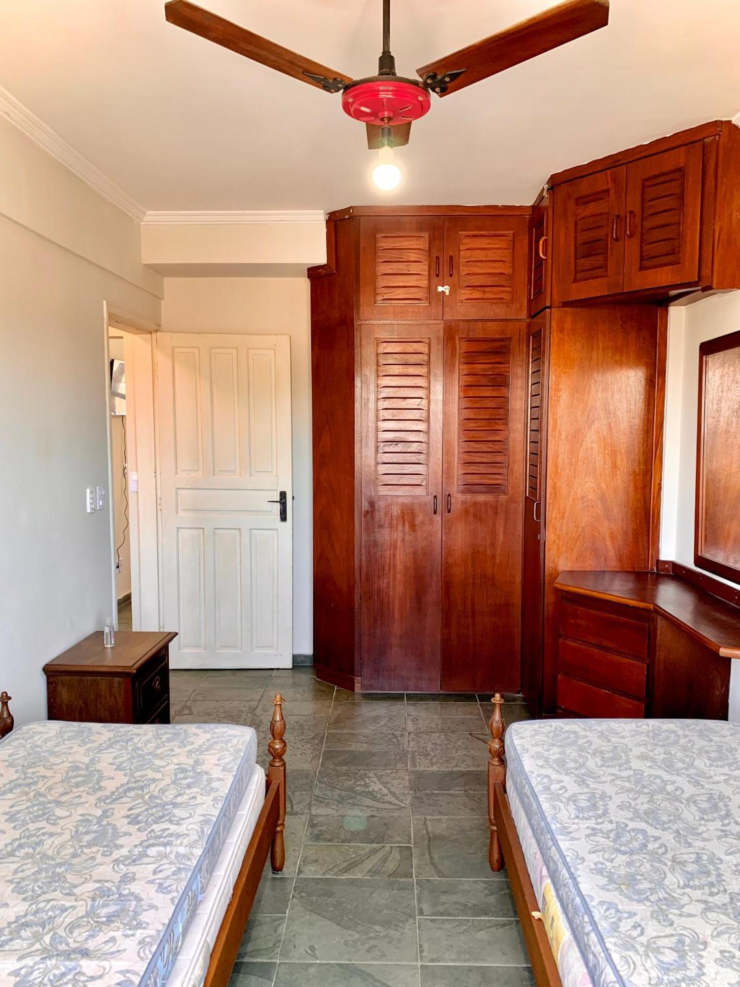 Apto Com Piscina 2 Quadras Da Praia Guaruja Ngoại thất bức ảnh